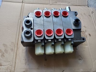 Maximize o potencial do seu sistema com as válvulas de controle de centro aberto Parker DVA e DVG20